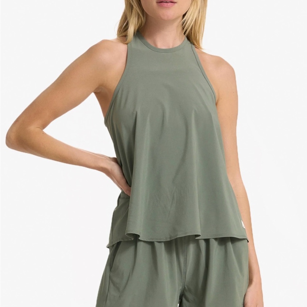 Vuori pistachio green villa tank